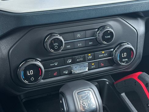 New 2026 Ford Bronco Heritage Edition AWD/4WD image 20