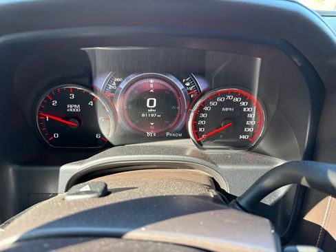 Used 2016 GMC Sierra 1500 Denali w/ Enhanced Driver Alert Package AWD/4WD image 19