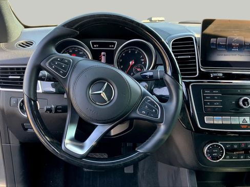 Certified 2018 Mercedes-Benz GLS 450 4MATIC image 6