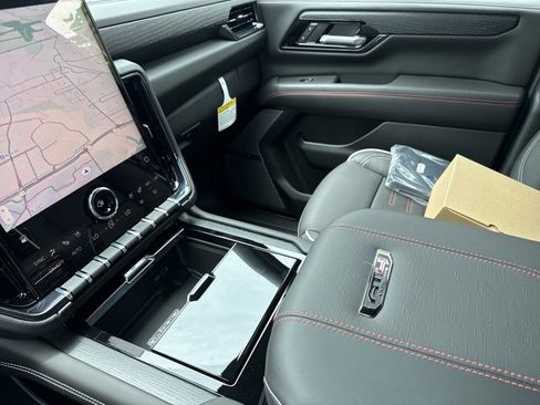 New 2026 GMC Yukon XL AT4 Ultimate w/ LPO, Floor Liner Package AWD/4WD image 25