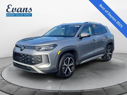 New 2025 Volkswagen Tiguan SE