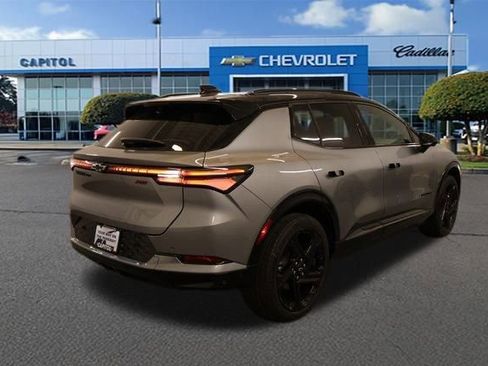 New 2026 Chevrolet Equinox EV RS image 2