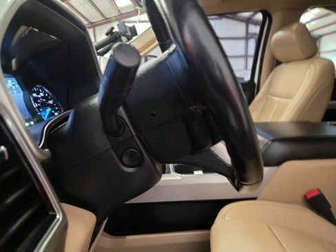 Used 2021 Ford F250 Lariat w/ Lariat Ultimate Package image 43