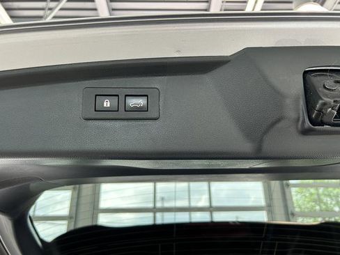 Used 2021 Subaru Outback Limited XT w/ Popular Package #2 image 25