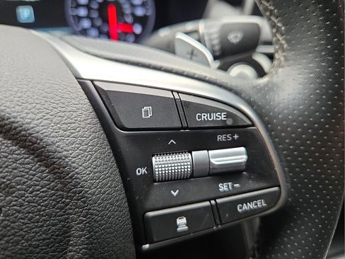Used 2019 Genesis G70 3.3T Advanced RWD image 18
