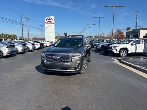 Used 2020 GMC Acadia Denali image 1