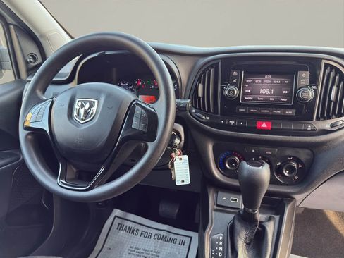 Used 2022 RAM ProMaster City Wagon image 14