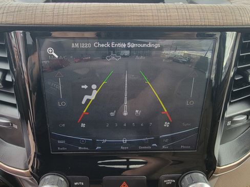 Used 2019 RAM 1500 Limited image 35