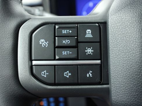 New 2026 Ford F250 Lariat w/ Black Appearance Package image 20