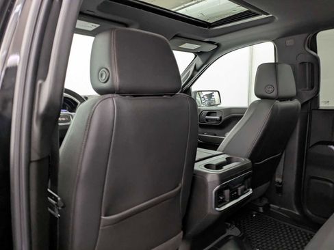 Used 2022 GMC Sierra 1500 AT4 w/ AT4 Preferred Package image 19