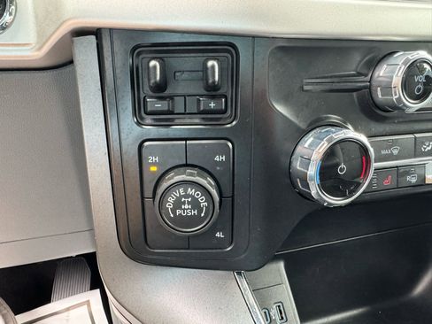 Used 2022 Ford F150 XLT w/ Equipment Group 302A High image 23