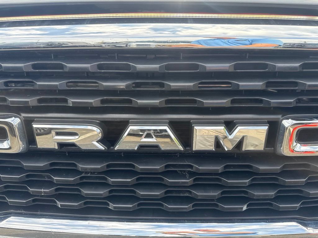 Used 2024 RAM 3500 Big Horn AWD/4WD image 29