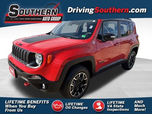 Used 2023 Jeep Renegade Trailhawk w/ Sun/Sound Group image 1
