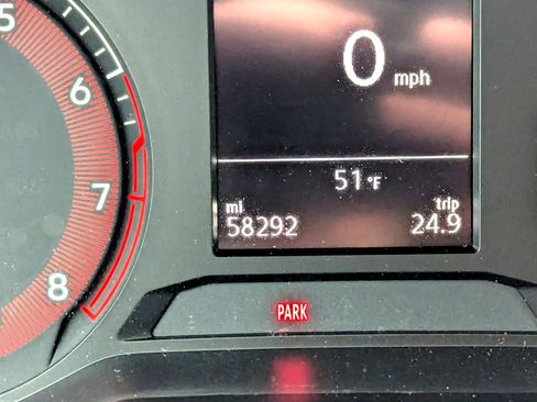 Used 2020 Volkswagen Jetta R-Line image 19