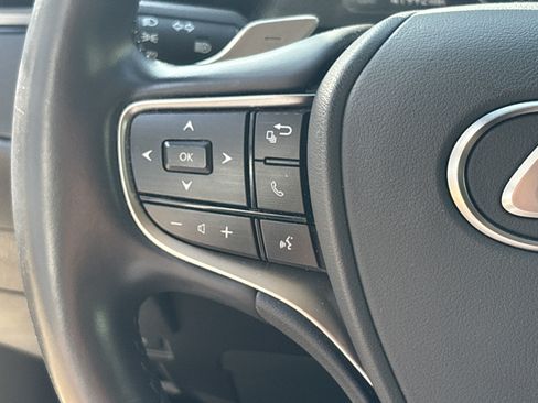Used 2022 Lexus ES 350 w/ Premium Package FWD image 19