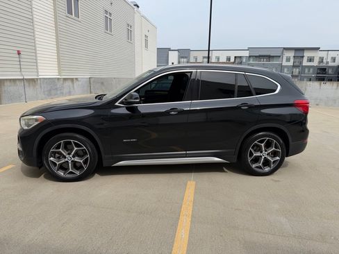 Used 2016 BMW X1 xDrive28i AWD/4WD image 4