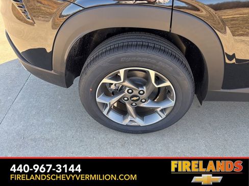 New 2026 Chevrolet Trax LT w/ Driver Confidence Package image 45