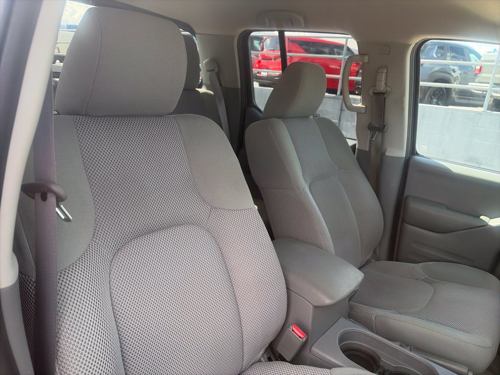 Used 2018 Nissan Frontier SV w/ Value Truck Package RWD image 23