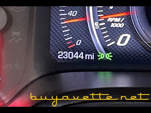 Used 2015 Chevrolet Corvette Stingray Coupe image 17