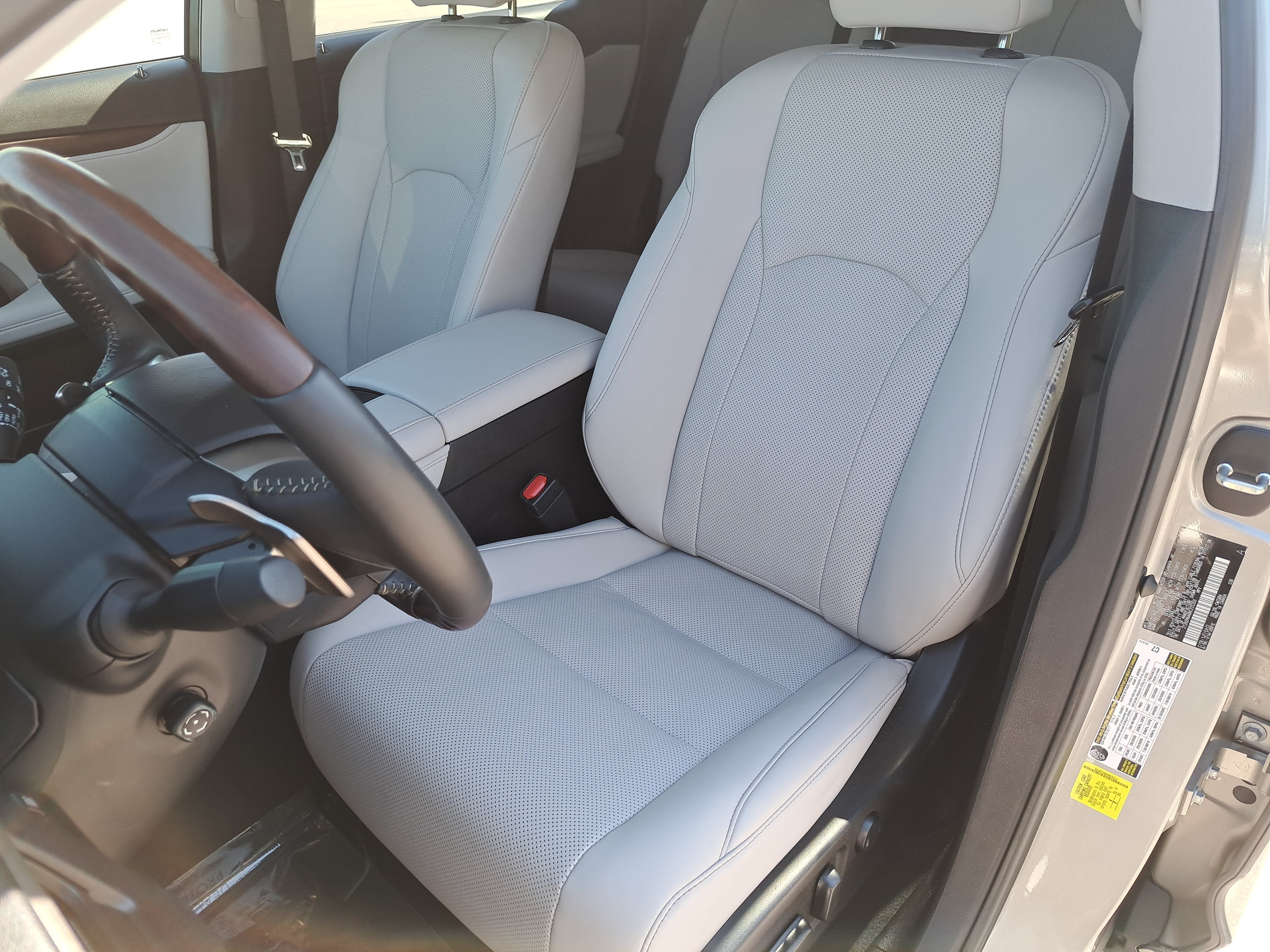 Used 2022 Lexus RX 350 FWD w/ Premium Package image 16