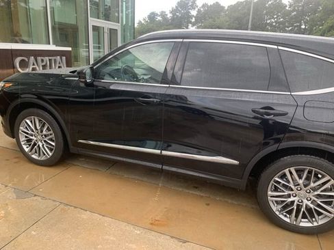 Used 2022 Acura MDX SH-AWD w/ Advance Package image 1