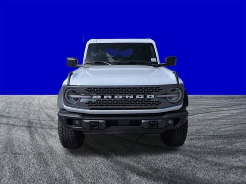 New 2026 Ford Bronco Badlands image 9