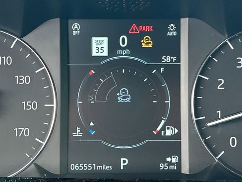 Used 2020 Land Rover Range Rover Evoque S AWD/4WD image 22