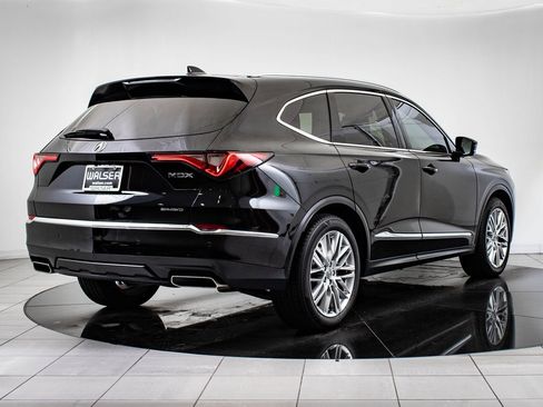 Used 2023 Acura MDX SH-AWD w/ Advance Package image 10