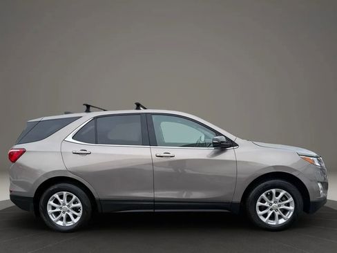 Used 2018 Chevrolet Equinox LT AWD/4WD image 4