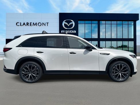 New 2025 MAZDA CX-70 Plug-In Hybrid w/ Premium Pkg image 4