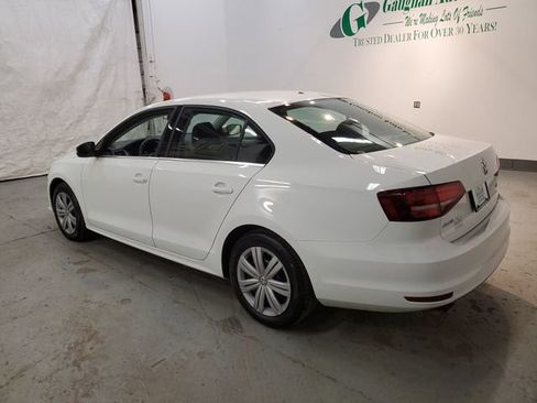 Used 2017 Volkswagen Jetta S image 5