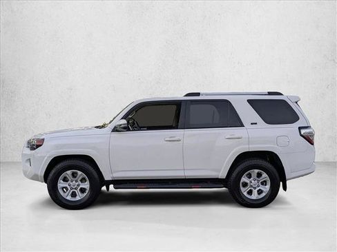 Used 2023 Toyota 4Runner SR5 Premium image 9