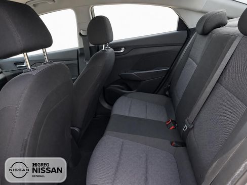 Used 2021 Hyundai Accent SE FWD image 10