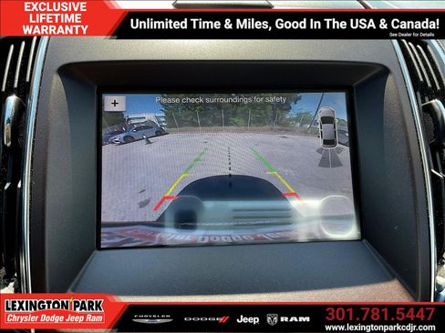 Used 2019 Ford Edge Titanium AWD/4WD image 14