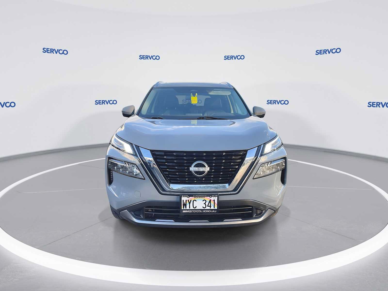 Used 2023 Nissan Rogue SL FWD image 3