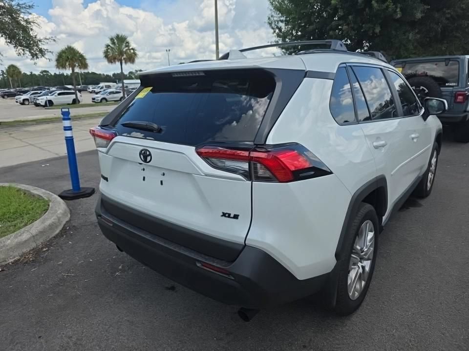 Used 2025 Toyota RAV4 XLE Premium FWD image 3