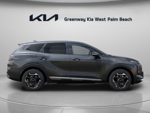 New 2026 Kia Sportage S image 9