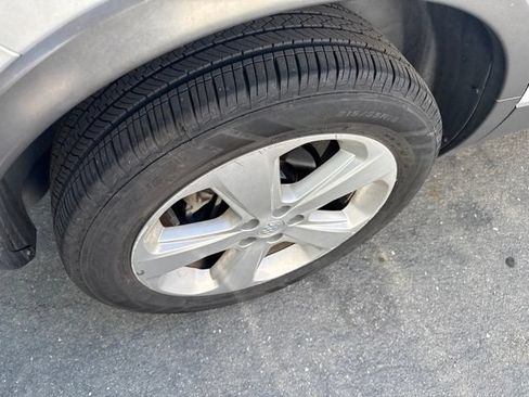 Used 2016 Buick Encore FWD image 3
