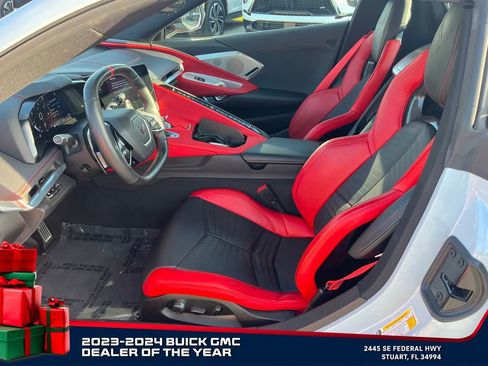 Used 2021 Chevrolet Corvette Stingray Preferred Conv w/ Z51 Performance Package image 9