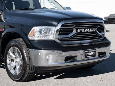 Used 2019 RAM 1500 Laramie w/ Convenience Group image 9