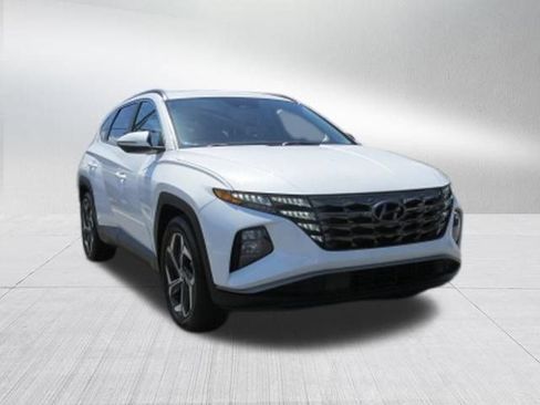 Used 2022 Hyundai Tucson SEL w/ Convenience + Premium Package FWD image 10