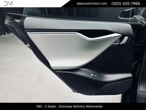 Used 2013 Tesla Model S Performance RWD image 27