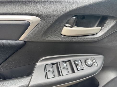 Used 2016 Honda Fit LX image 16