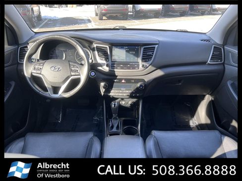Used 2018 Hyundai Tucson Limited w/ Ultimate Package 02 image 24