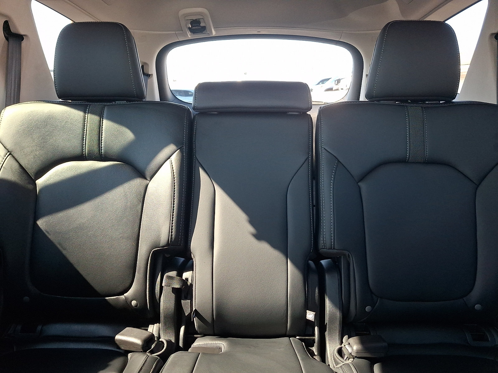 Used 2025 Honda Pilot EX-L image 15