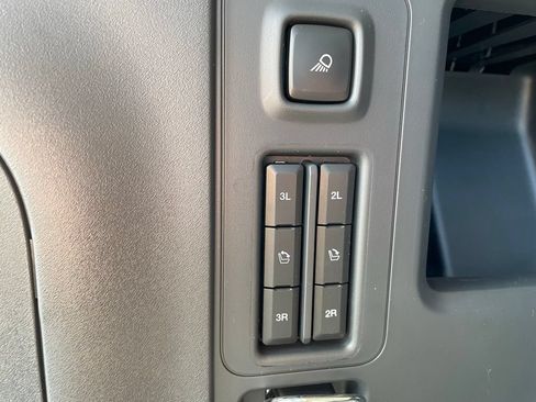 New 2026 Ford Expedition Max Platinum w/ Driver's Package AWD/4WD image 34