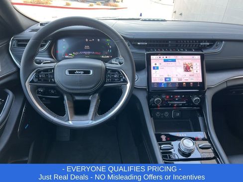 New 2024 Jeep Grand Cherokee Overland w/ Luxury Tech Group IV image 22