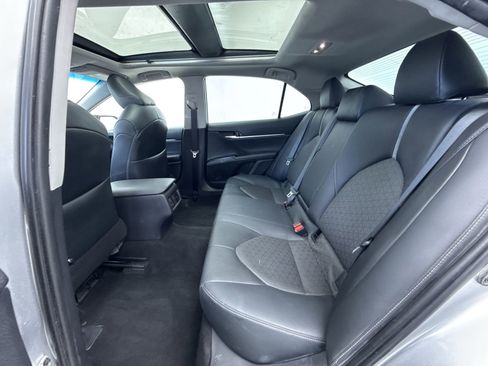 Used 2019 Toyota Camry XSE FWD image 40