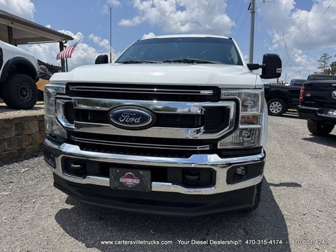 Used 2022 Ford F250 XLT w/ XLT Value Package AWD/4WD image 4