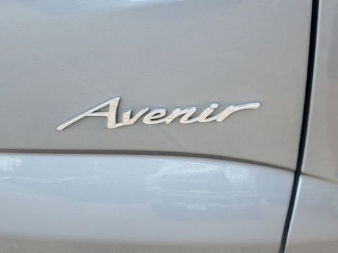Used 2023 Buick Enclave Avenir FWD image 7